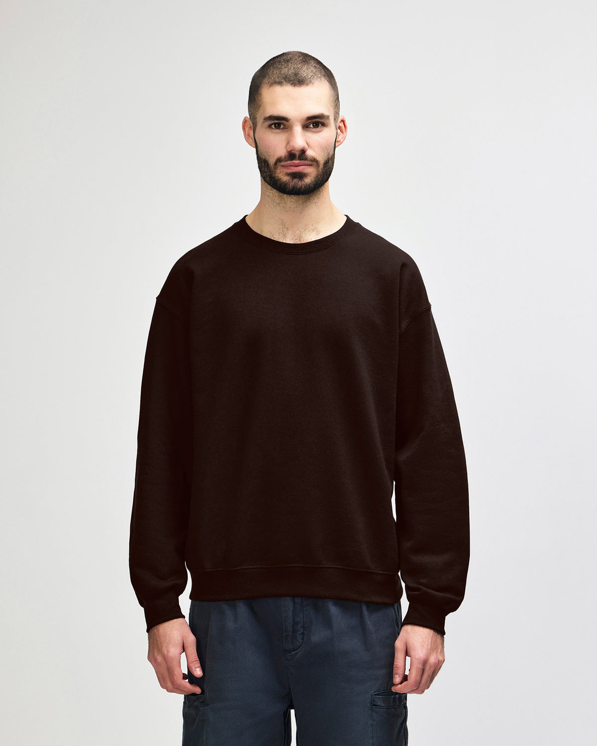 Gildan Heavy Blend 18000 Crewneck - Dark Chocolate