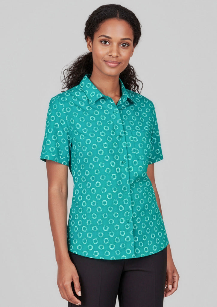 Florence Womens Daisy Print Short Sleeve Shirt - Teal - Model