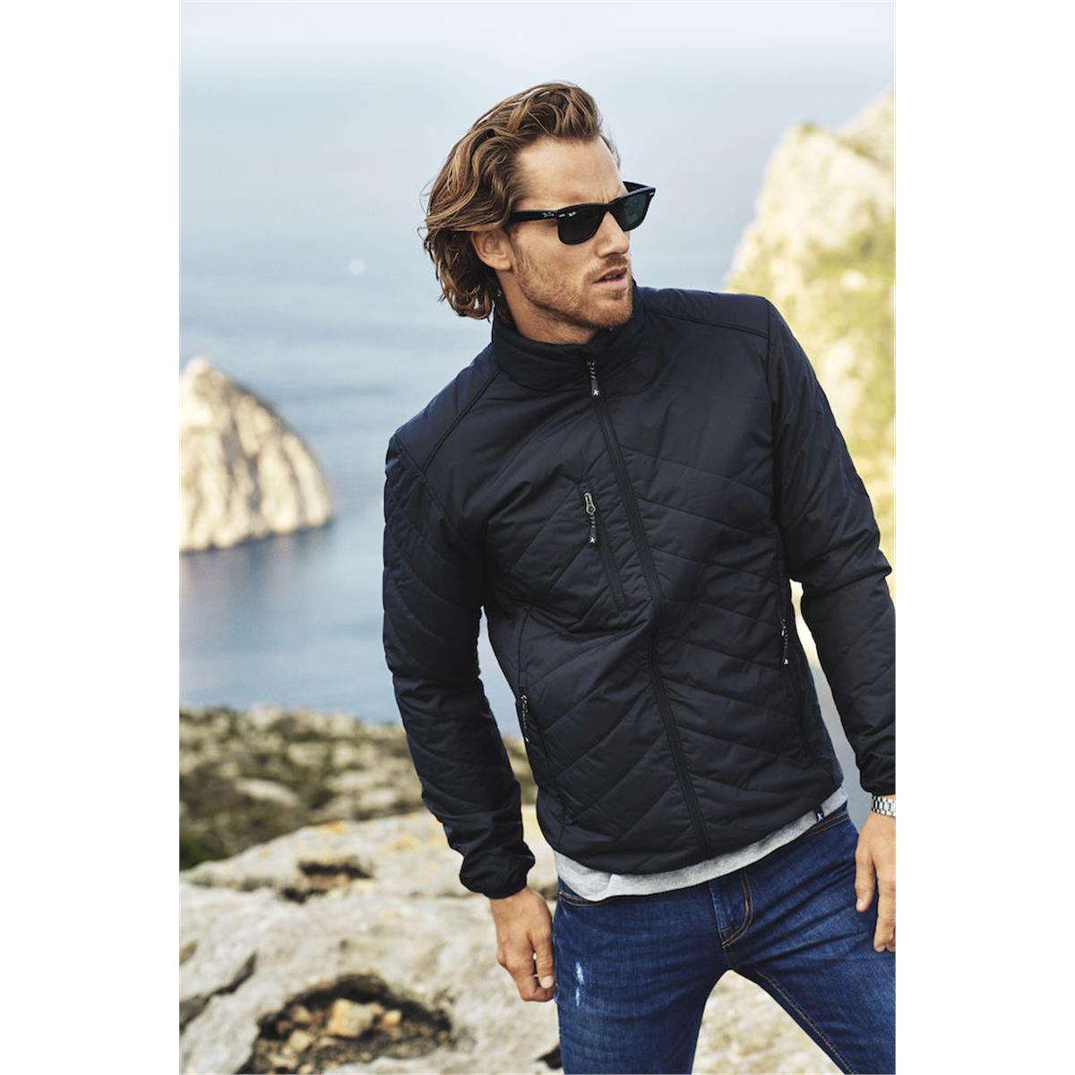 Deer Ridge Men's Quilted Jacket - view