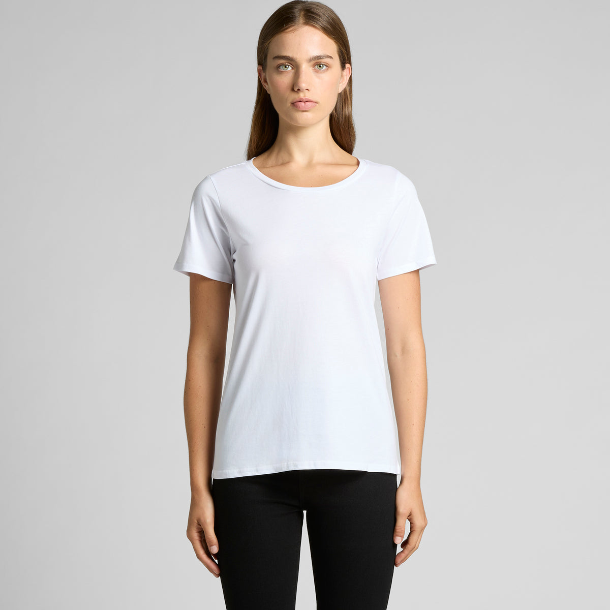 Wo's Shallow Scoop Tee 4011