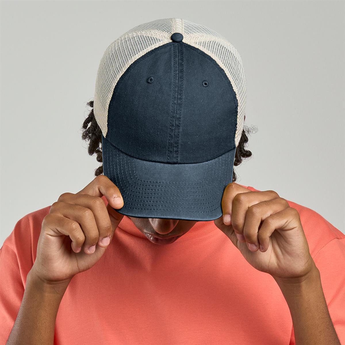 Case Trucker - view