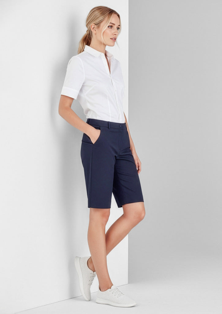 Comfort Waist Womens Cargo Short - Navy - Model