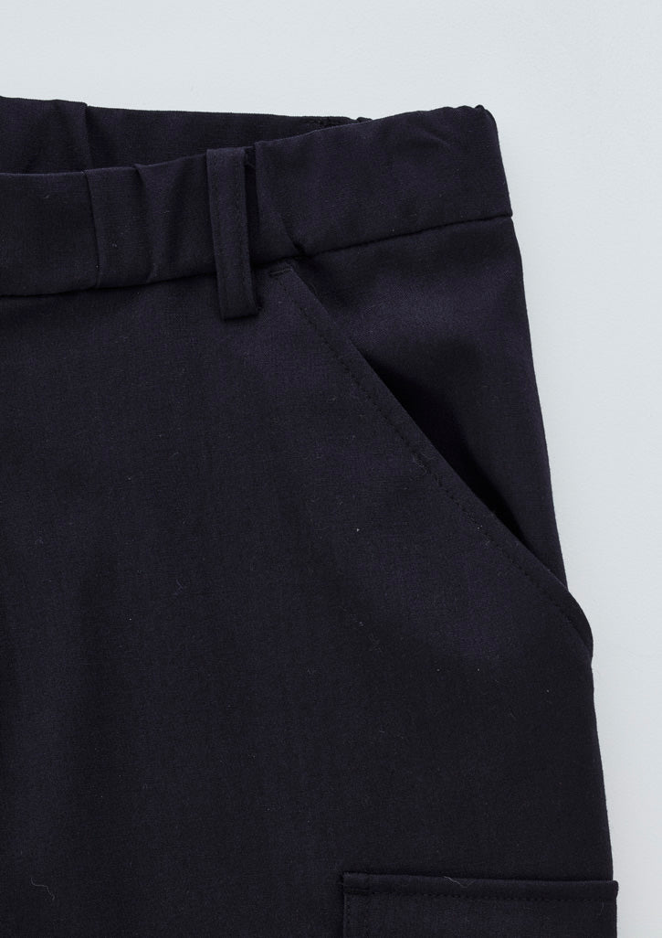 Comfort Waist Mens Cargo Pant - Black - Model