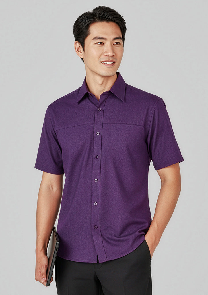 Oasis Mens Short Sleeve Shirt - Grape - Model
