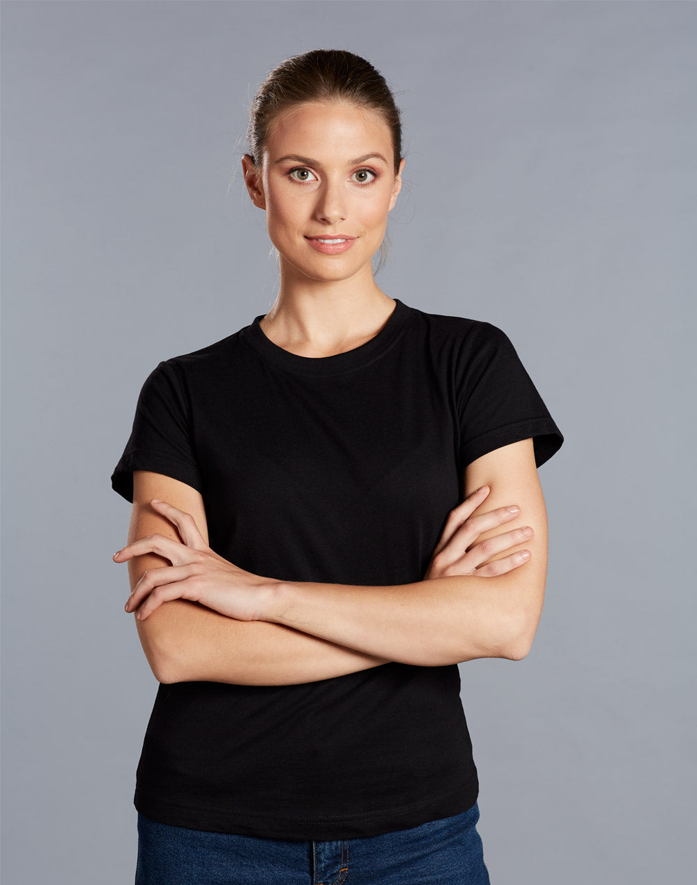 Savvy Tee Ladies - Black - Model