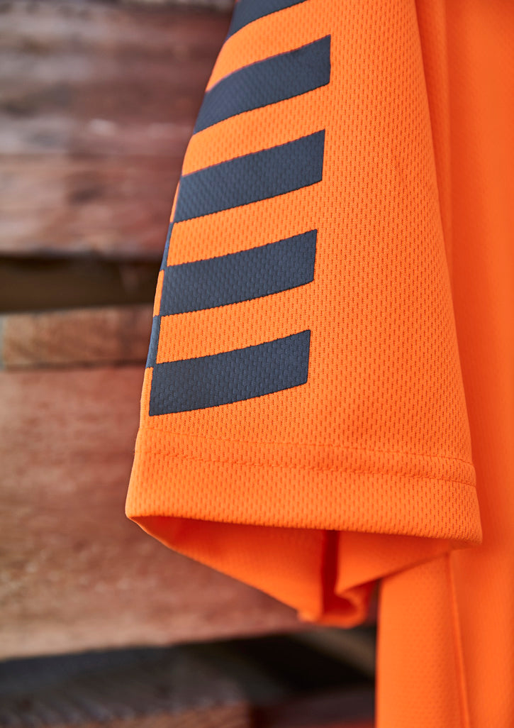 Mens Hi Vis Komodo Short Sleeve Polo - Orange/Navy - Model