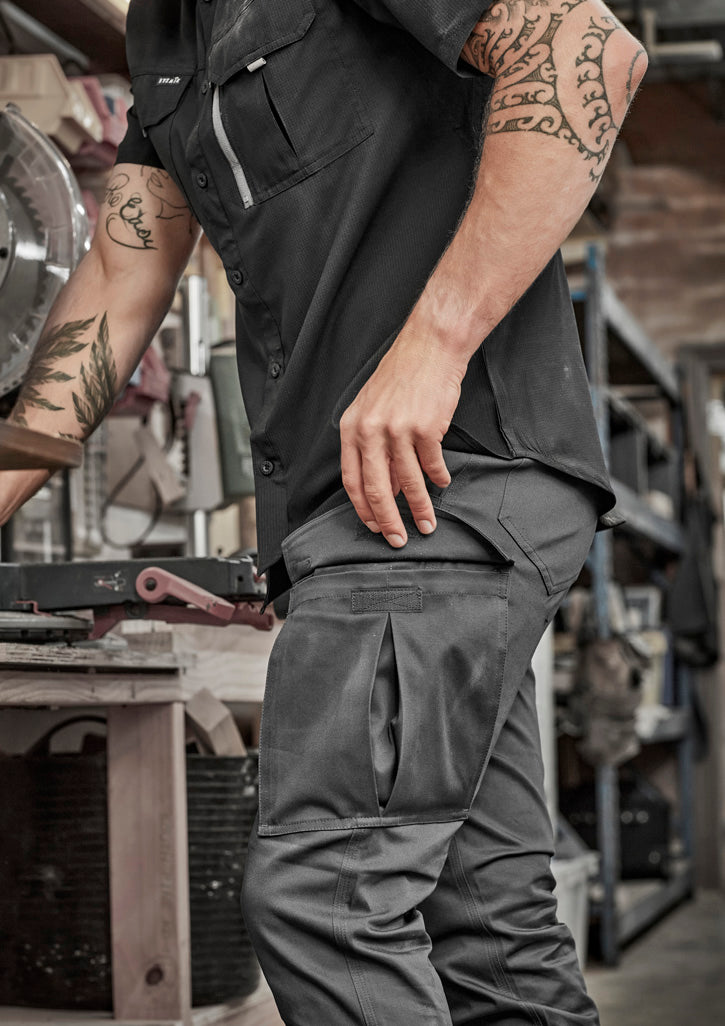 Mens Essential Basic Stretch Cargo Pant - Charcoal - Model