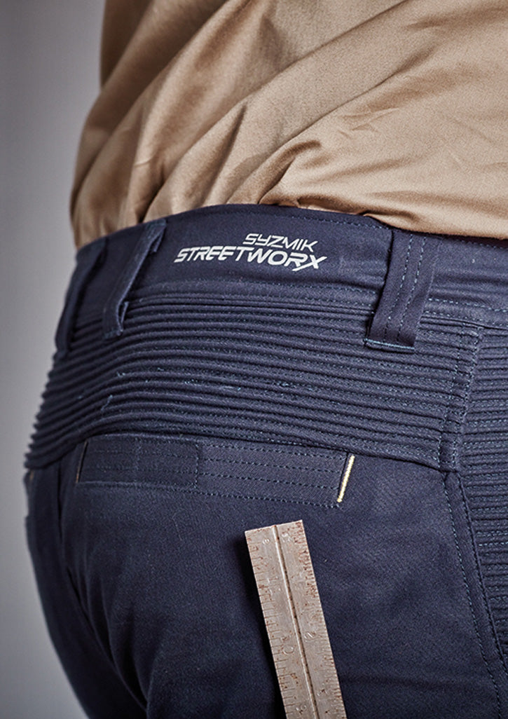 Mens Streetworx Stretch Short - Navy - Model