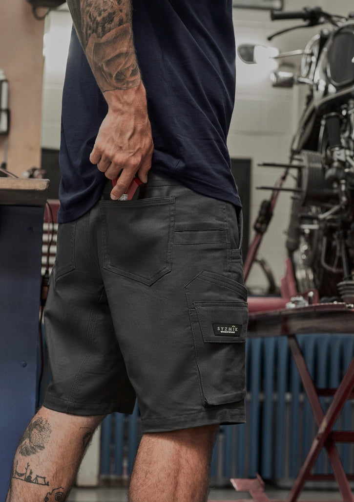 Mens Rugged Cooling Stretch Short - Charcoal - Model