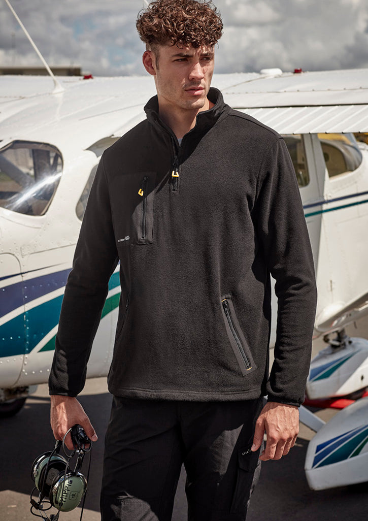 Unisex Streetworx Lightweight 1/4 Zip Polar Fleece - Black - Model