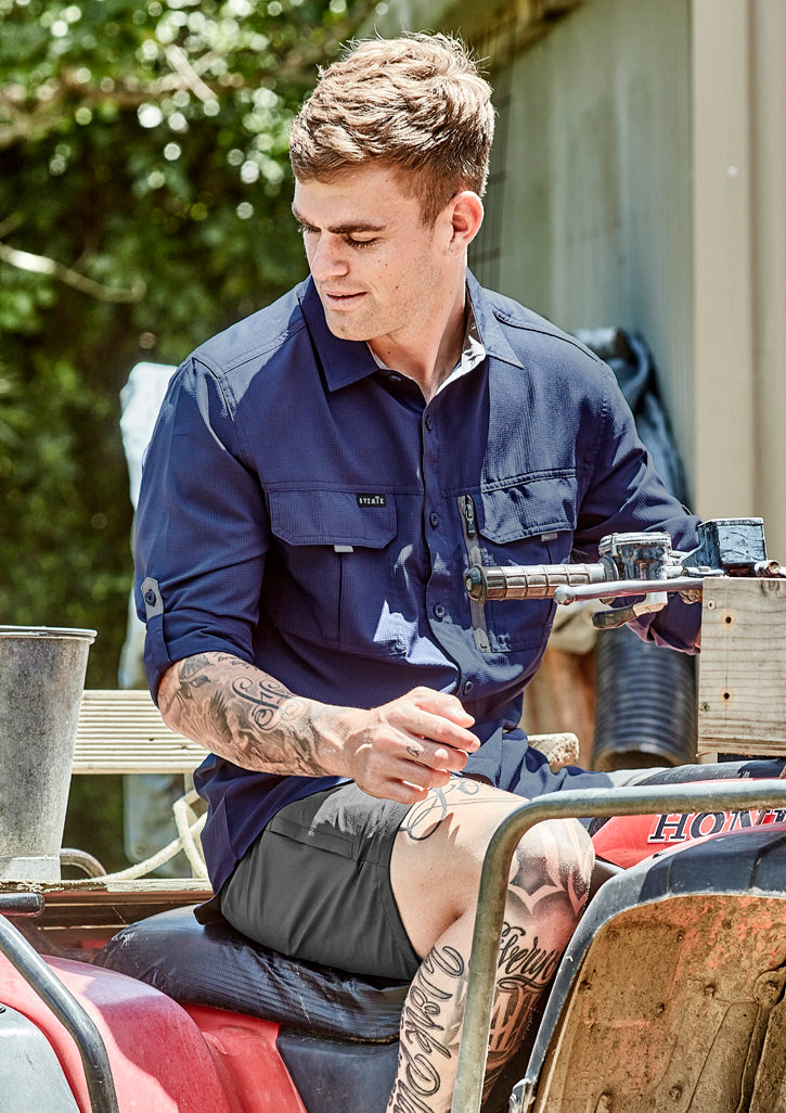Mens Outdoor Long Sleeve Shirt - Navy - Model