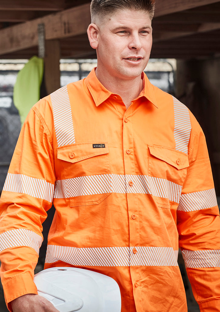 Mens VIC Rail Shirt - Segmented Tape - Vic Rail Orange - Model