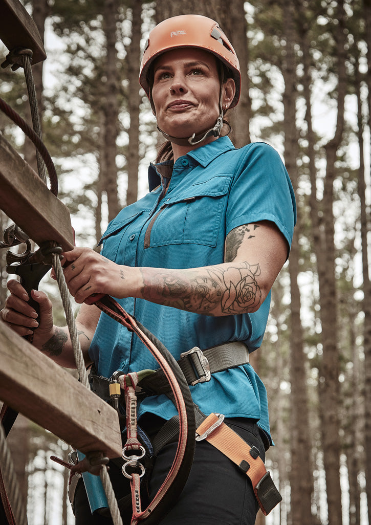 Womens Outdoor Short Sleeve Shirt - Diesel - Model
