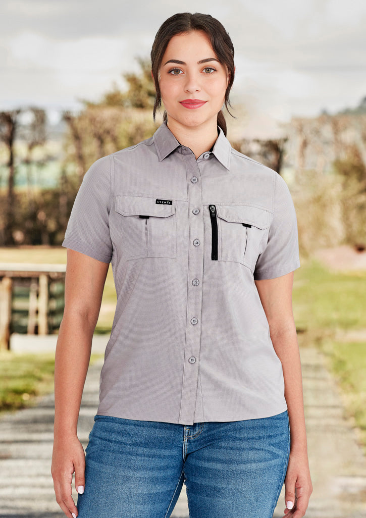 Womens Outdoor Short Sleeve Shirt - Stone - Model