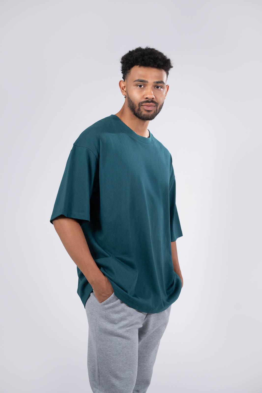 Unisex oversized Heavyweight organic Cotton Tshirt - view