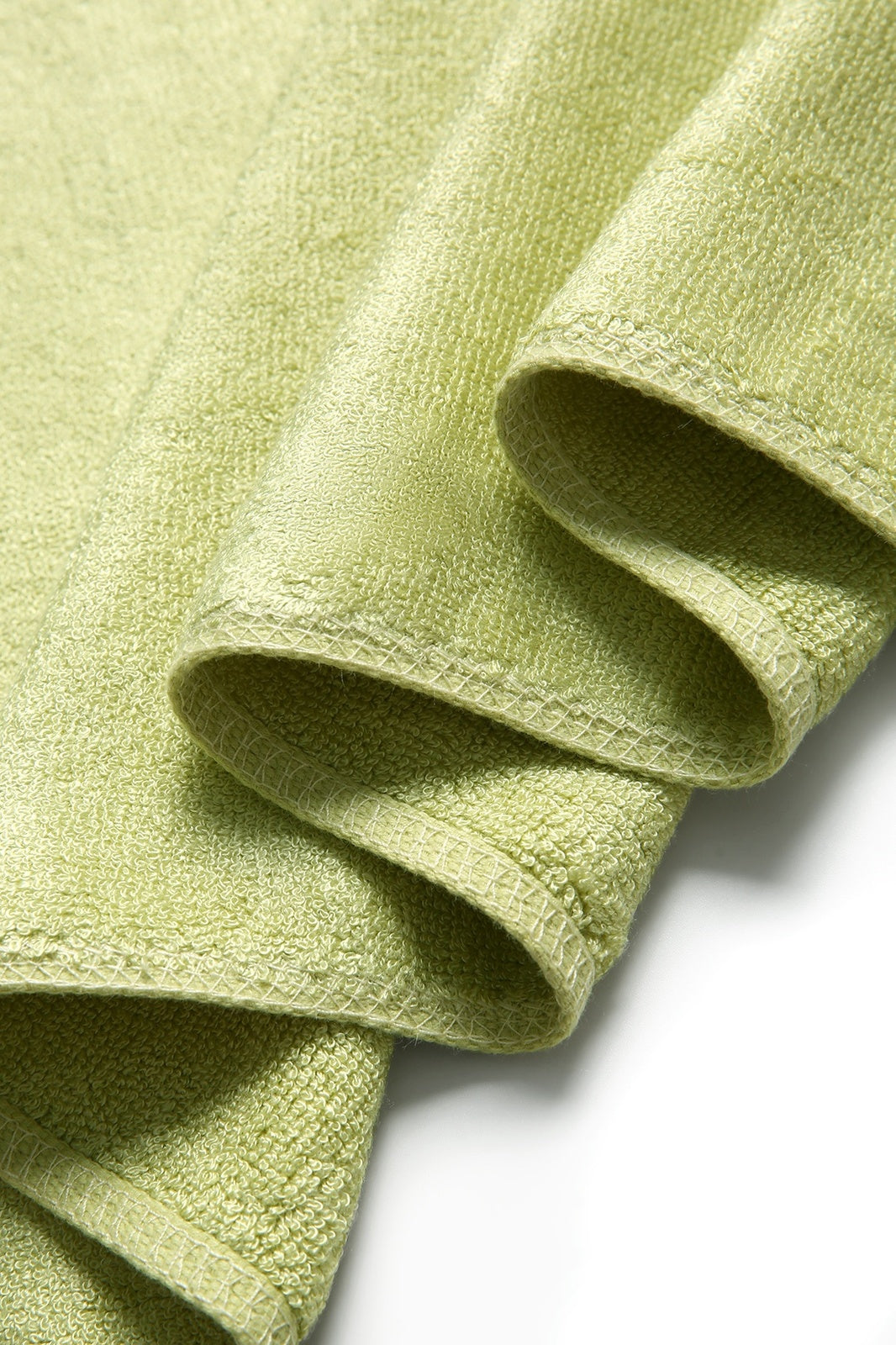 Bamboo Golf Towel with plastic hook - Lime - View