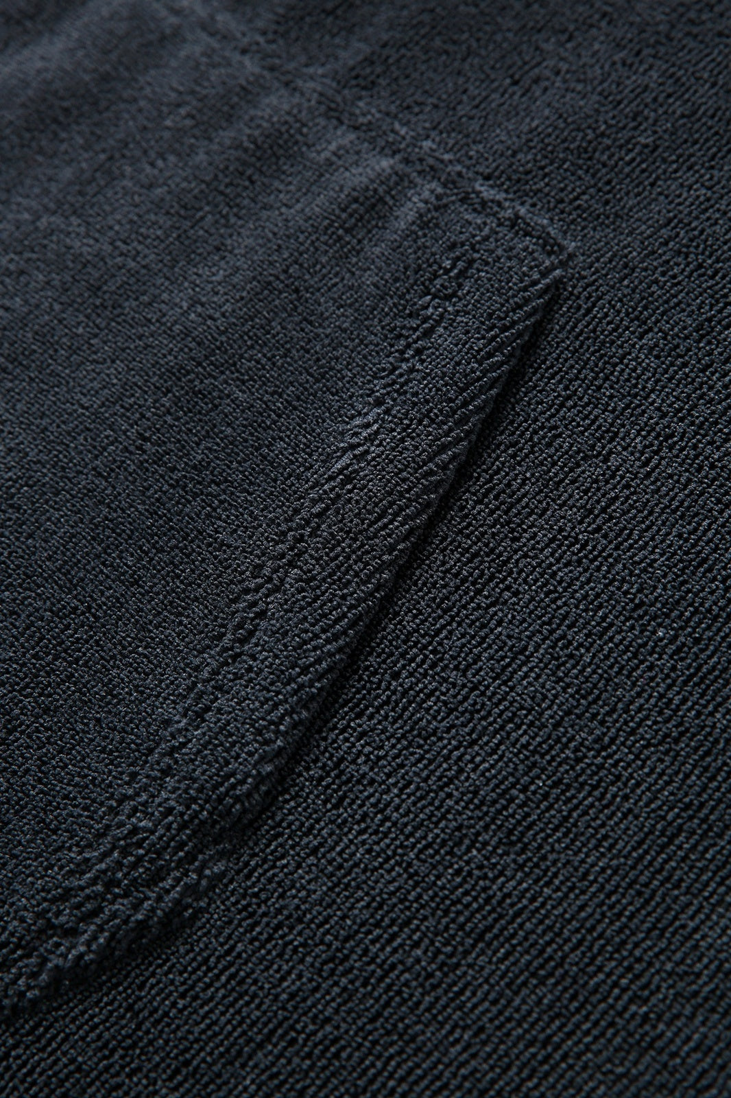 Adult's 300gsm polyester/nylon hooded towel with kangaroo pocket - Charcoal - View